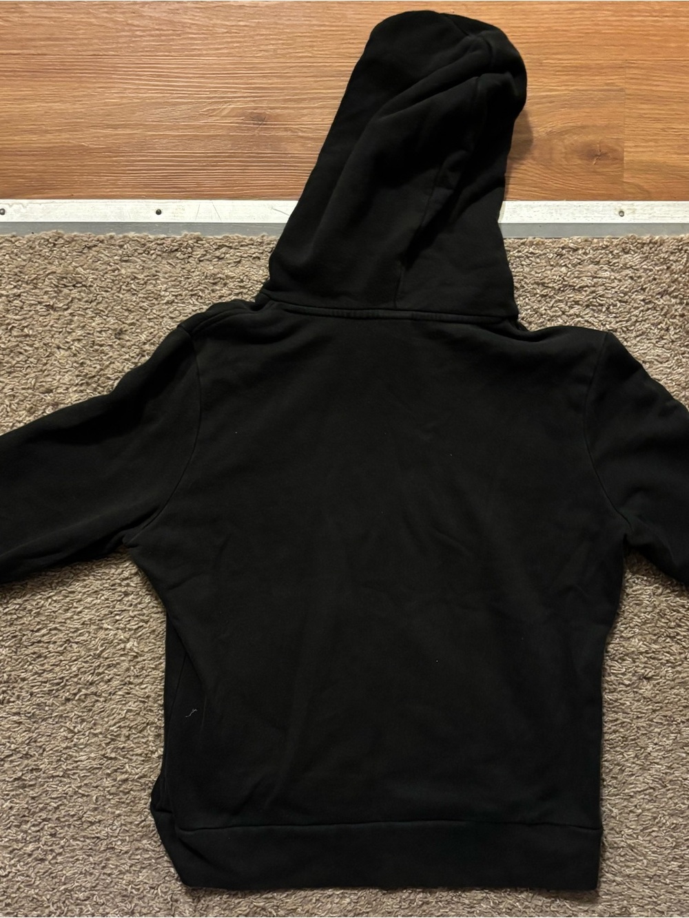 The North Face Women's Lg Black Hoodie with Pink Logo Pink Drawstring Like New - Picture 7 of 8